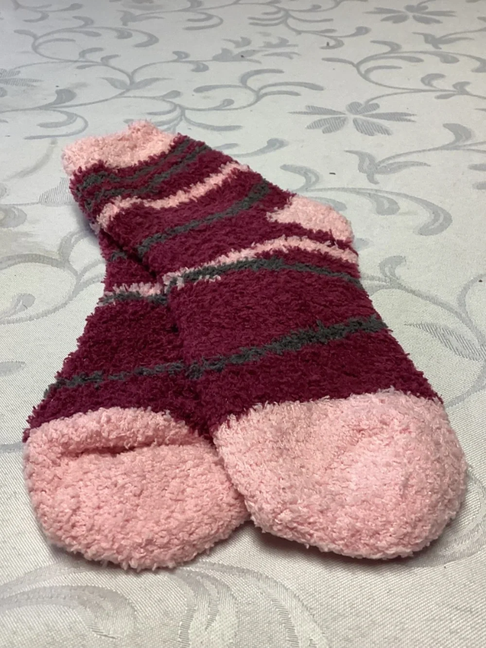 GIRLS. SOCKS 8 pairs new assorted half socks shoe socks etc